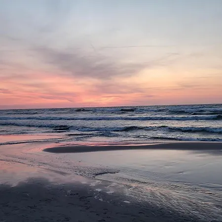 Posesja Kapitanska C23, 100m Do Wejscia Na Plaze Apartmán Grzybowo (West Pomeranian)